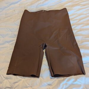 Heist Highlight Shapewear Short Size L